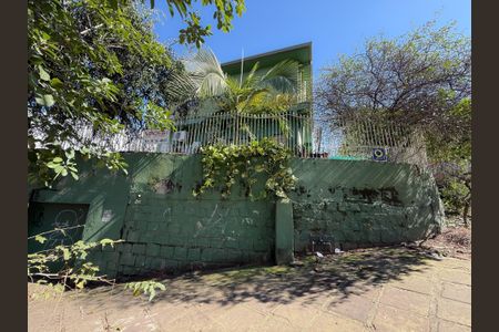 Casa à venda com 200m², 4 quartos e 1 vagaFachada