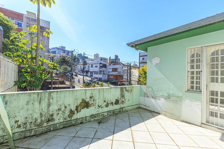 Casa à venda com 200m², 4 quartos e 1 vagaVaranda