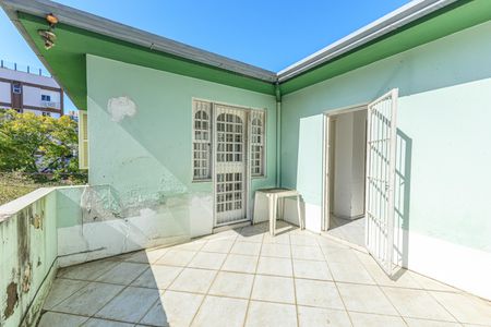 Casa à venda com 200m², 4 quartos e 1 vagaVaranda