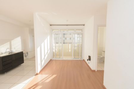 Apartamento à venda com 54m², 2 quartos e 1 vaga Apartamento à venda com 54m², 2 quartos e 1 vagaSala