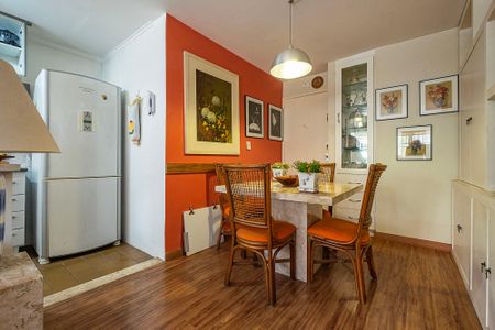 Apartamento à venda com 50m², 1 quarto e 1 vagaSala/Cozinha