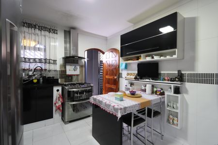 Casa à venda com 130m², 3 quartos e 2 vagasCozinha