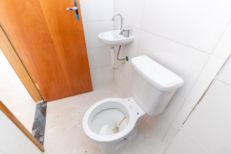 Apartamento para alugar com 43m², 2 quartos e sem vaga Apartamento para alugar com 43m², 2 quartos e sem vagaBanheiro Social