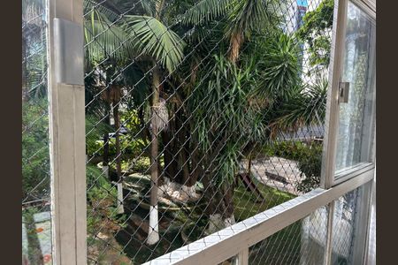 Apartamento à venda com 92m², 2 quartos e 1 vaga