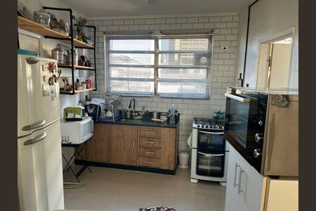Apartamento à venda com 92m², 2 quartos e 1 vaga Apartamento à venda com 92m², 2 quartos e 1 vagaCozinha