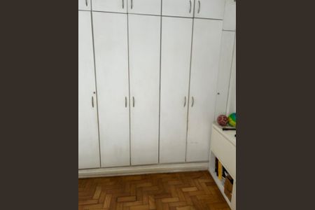 Apartamento à venda com 92m², 2 quartos e 1 vaga Apartamento à venda com 92m², 2 quartos e 1 vagaQuarto 2 - Armários