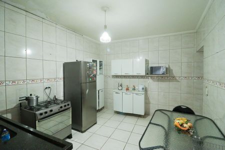 Casa à venda com 300m², 4 quartos e 3 vagasCozinha