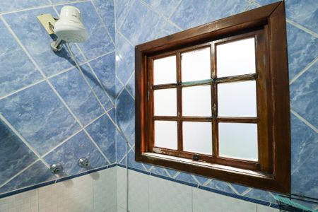 Casa à venda com 300m², 4 quartos e 3 vagasBanheiro 2