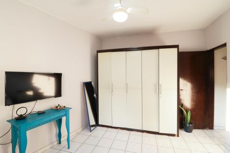 Casa à venda com 300m², 4 quartos e 3 vagasQuarto 3