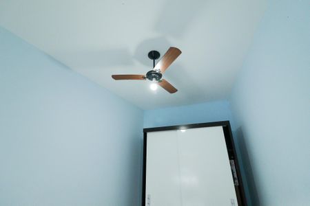 Casa à venda com 300m², 4 quartos e 3 vagasQuarto de Serviço