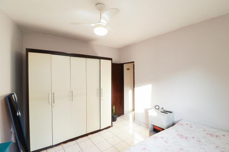 Casa à venda com 300m², 4 quartos e 3 vagasQuarto 3