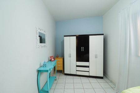 Casa à venda com 300m², 4 quartos e 3 vagasQuarto 2