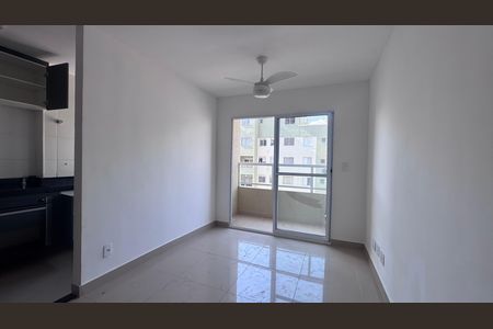 Sala de apartamento para alugar com 2 quartos, 57m² em Jardim Nova Europa, Campinas
