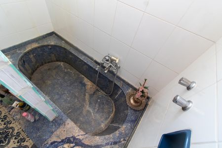 Apartamento à venda com 571m², 4 quartos e 2 vagasBanheiro da Suíte 2