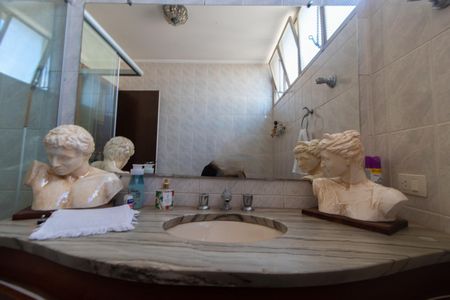 Apartamento à venda com 571m², 4 quartos e 2 vagasBanheiro da Suíte 1