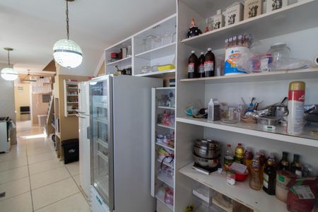 Apartamento à venda com 571m², 4 quartos e 2 vagasCozinha 1