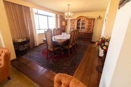 Apartamento à venda com 571m², 4 quartos e 2 vagasCopa 1