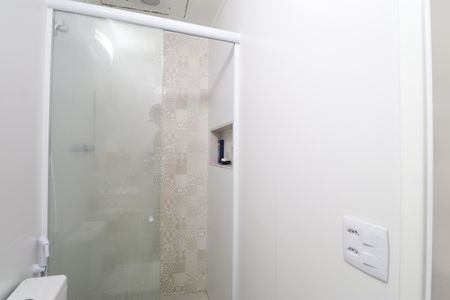 Casa à venda com 105m², 2 quartos e 2 vagasBanheiro da Suíte 1