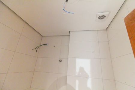 Apartamento para alugar com 38m², 2 quartos e sem vaga Apartamento para alugar com 38m², 2 quartos e sem vagaBanheiro