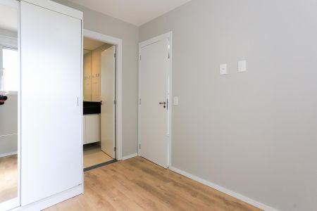 Cozinha de apartamento para alugar com 1 quarto, 28m² em Vila Butantã, São Paulo