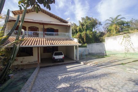 Casa à venda com 255m², 4 quartos e 7 vagasGaragem