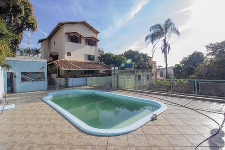 Área comum - Piscina de casa à venda com 4 quartos, 255m² em Tropical, Contagem