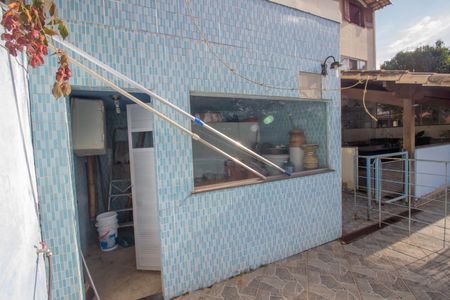 Casa à venda com 255m², 4 quartos e 7 vagasSauna