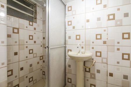 Banheiro de apartamento para alugar com 1 quarto, 35m² em Centro, Canoas
