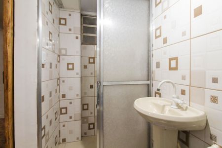 Banheiro de apartamento para alugar com 1 quarto, 35m² em Centro, Canoas