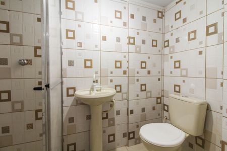 Banheiro de apartamento para alugar com 1 quarto, 35m² em Centro, Canoas