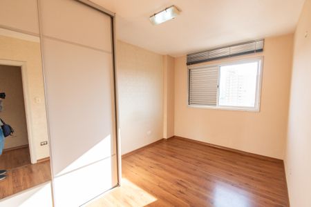 Quarto 2 de apartamento para alugar com 2 quartos, 75m² em Cambuci, São Paulo