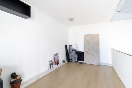 Apartamento à venda com 127m², 2 quartos e 2 vagasEscritório