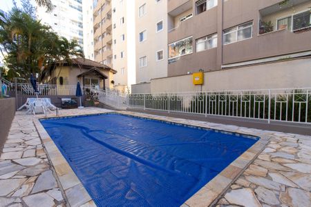Apartamento à venda com 127m², 2 quartos e 2 vagasÁrea comum - Piscina