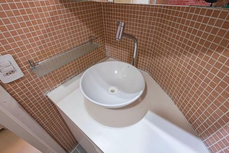 Apartamento para alugar com 50m², 1 quarto e 1 vaga Apartamento para alugar com 50m², 1 quarto e 1 vagaSuíte Banheiro