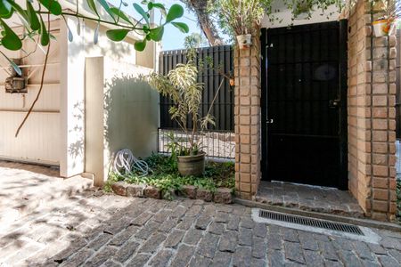 Casa para alugar com 195m², 4 quartos e 4 vagasEntrada
