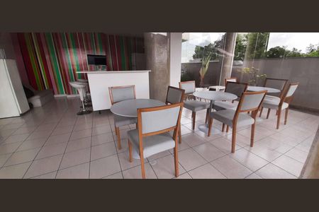 Apartamento à venda com 50m², 2 quartos e 1 vaga Apartamento à venda com 50m², 2 quartos e 1 vagaÁrea comum - Salão de festas