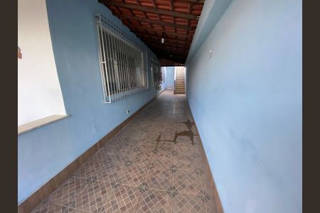 Casa à venda com 170m², 4 quartos e 2 vagasQuintal
