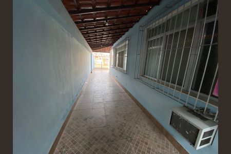 Casa à venda com 170m², 4 quartos e 2 vagasQuintal