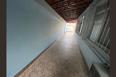 Casa à venda com 170m², 4 quartos e 2 vagasQuintal