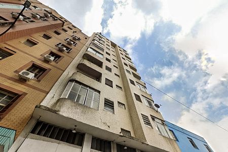 Studio para alugar com 48m², 1 quarto e sem vaga Studio para alugar com 48m², 1 quarto e sem vagaFachada