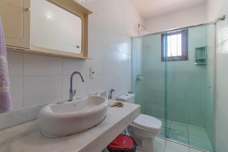 Casa à venda com 160m², 3 quartos e 4 vagasBanheiro 2