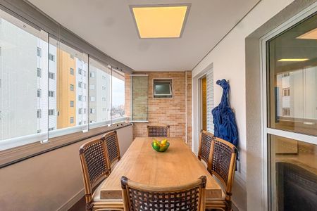 Apartamento à venda com 105m², 2 quartos e 2 vagasVaranda Gourmet