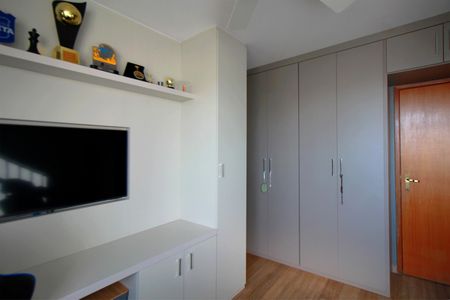 Apartamento à venda com 220m², 4 quartos e 2 vagasQuarto 1