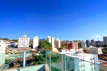 Apartamento à venda com 220m², 4 quartos e 2 vagasVista da Cobertura