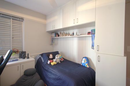 Apartamento à venda com 220m², 4 quartos e 2 vagasQuarto 2