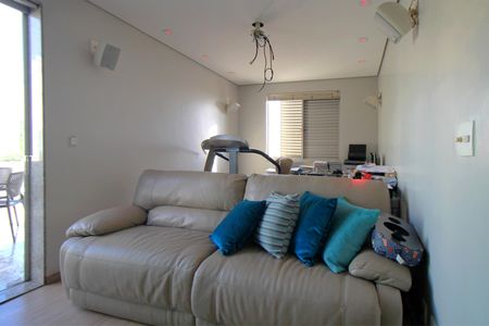 Apartamento à venda com 220m², 4 quartos e 2 vagasSala de Estar