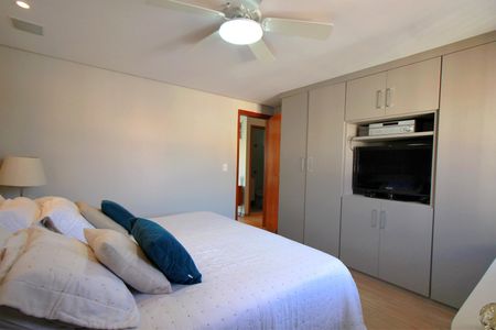 Apartamento à venda com 220m², 4 quartos e 2 vagasSuíte Master