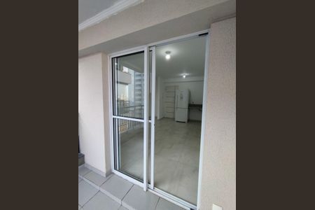 Studio para alugar com 35m², 1 quarto e 1 vaga Studio para alugar com 35m², 1 quarto e 1 vagaVaranda