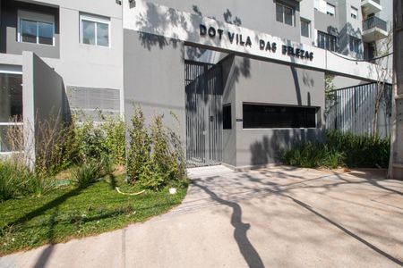 Apartamento à venda com 42m², 1 quarto e 1 vaga Apartamento à venda com 42m², 1 quarto e 1 vagaFachada