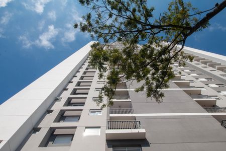 Apartamento à venda com 42m², 1 quarto e 1 vaga Apartamento à venda com 42m², 1 quarto e 1 vagaFachada